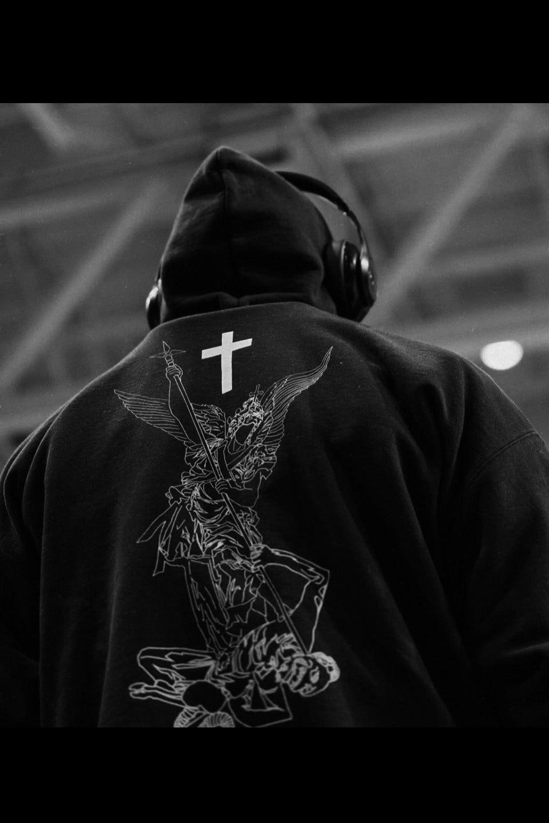 VantaFaith™ - Graphic Street Hoodie